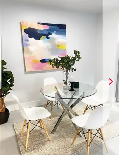 Elegant newly renovated 2nd floor condo unit with 2 bedrooms and one washroom. Available from 15th o...