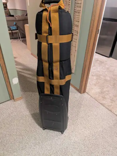 This is like brand new used only 2or 3 times. Comes with a Club Glove Stiff Arm. A very good quality...