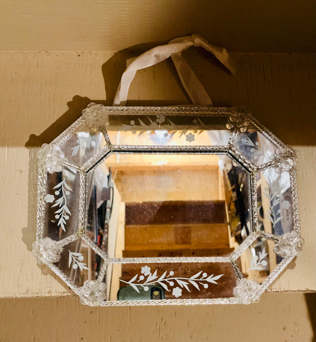 Pretty 9” Girly Little Floral Mirror Like 1950’s Vintage Style Arts