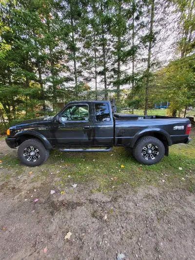 2003 ford ranger edge 4x4 with 180,500km. Five speed manual. No lights on dash and AC blows cold. Un...
