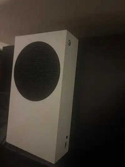 Xbox serie s, View more