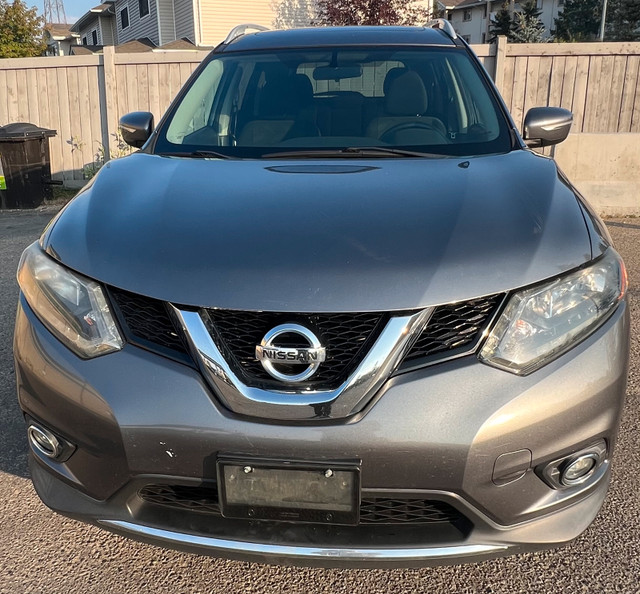 2015 Nissan Rogue AWD  in Cars & Trucks in Edmonton