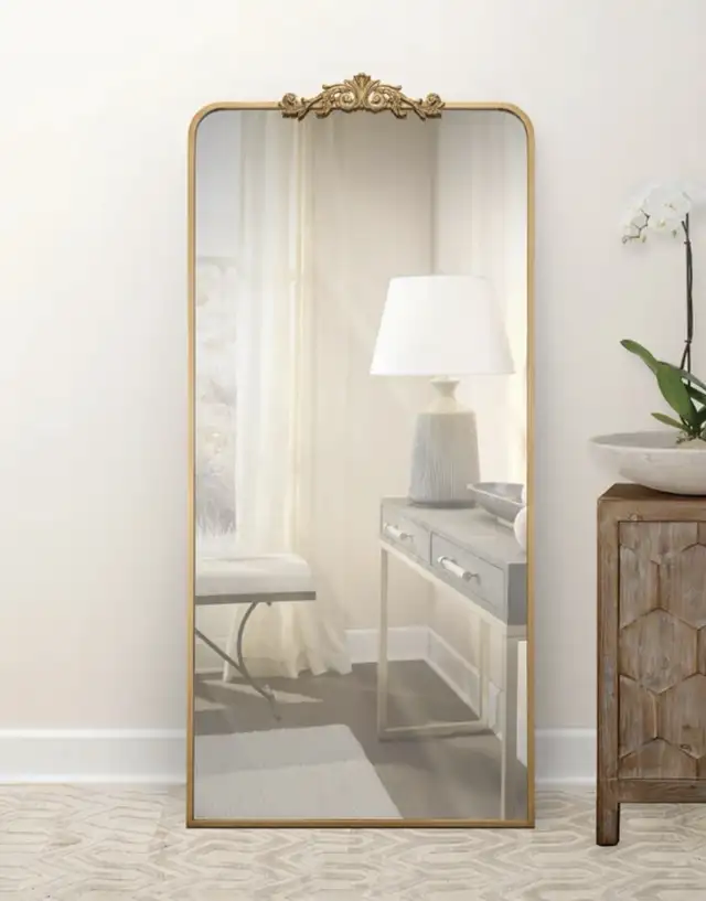 VIRAL Floor Mirror for Sale in Home Décor & Accents in Calgary - Image 2