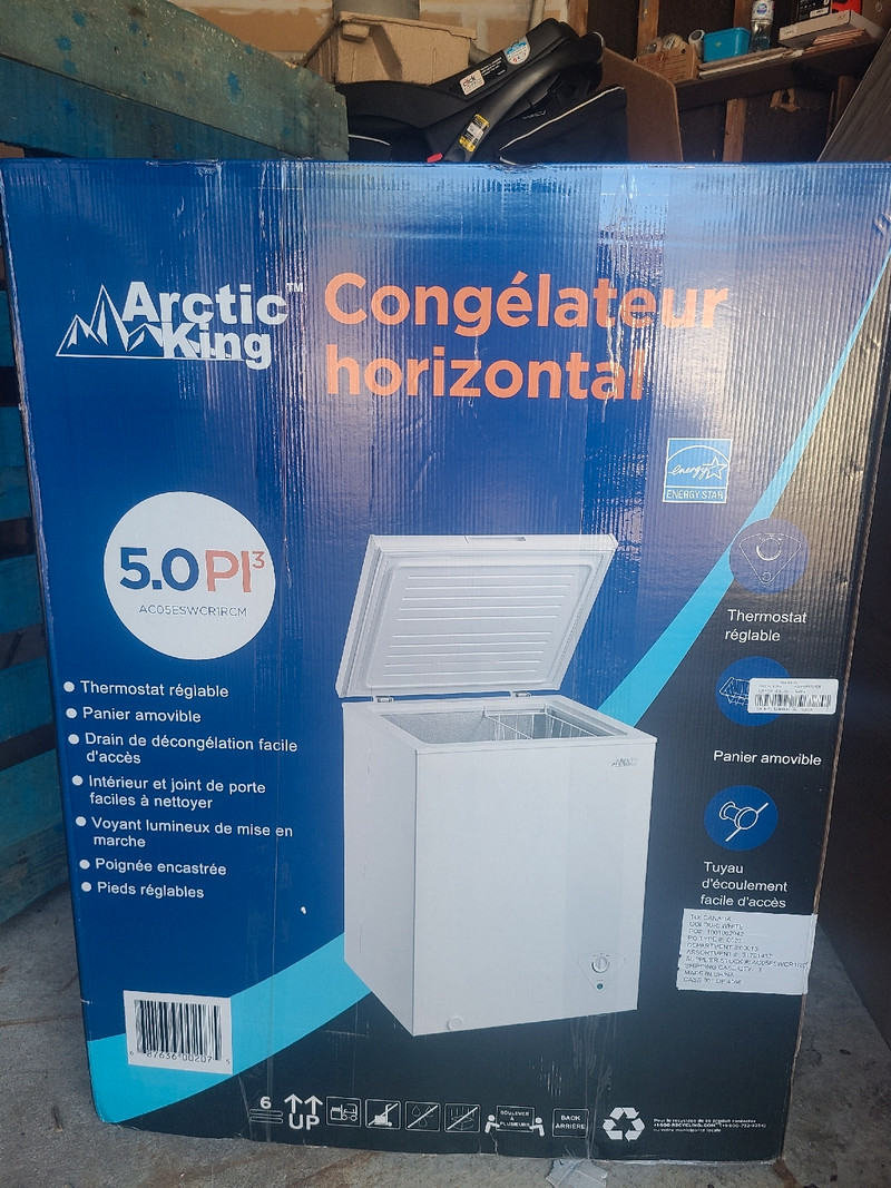 ARCTIC KING ,Chest Freezer 5.0 cu .ft. Freezers City of Toronto