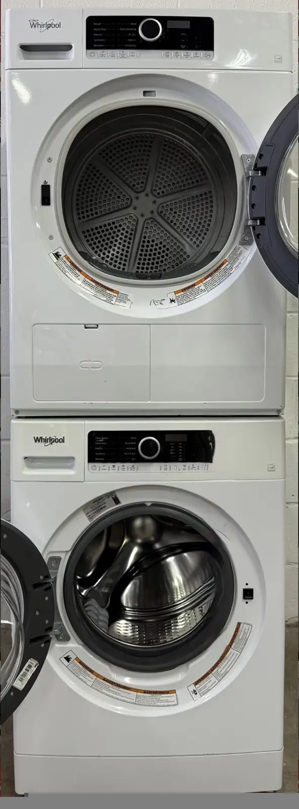 - Apartment Size Ventless Set “WHIRLPOOL” H34/W24/D24 in Washers & Dryers in City of Toronto - Image 4
