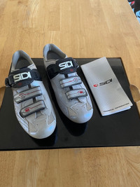 SIDI Hi-Tech Cycling Shoes