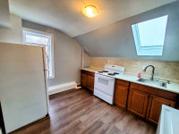 Park Ave. East - 2 Bedroom/1 Bathroom Apartment - $1850/month