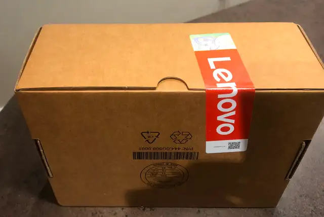 Lenovo ThinkPad Universal USB-C Dock in Laptop Accessories in Markham / York Region - Image 4