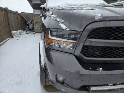 Alpha owl projector headlights for an 2009-2018 ram 1500 - 2500 - 3500. Nothing wrong with them, vid...
