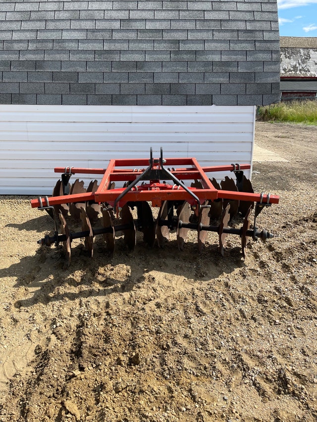 3 Point Hitch Disc and Cultivator Farming Equipment Swift Current