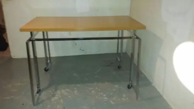 Versatile Table for Artists, Fashion Designers... in Dining Tables & Sets in City of Toronto - Image 2