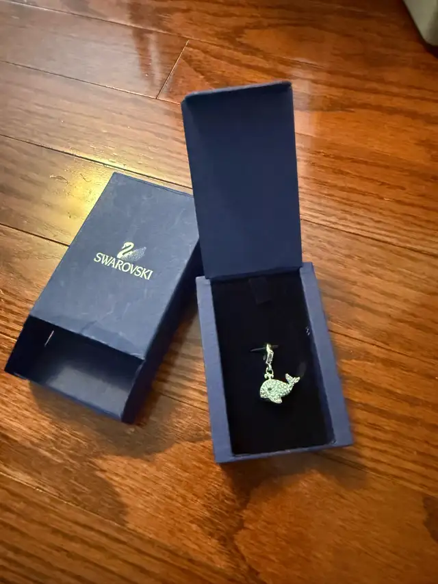 swarovski necklace and bracelet  in Jewellery & Watches in Markham / York Region - Image 4