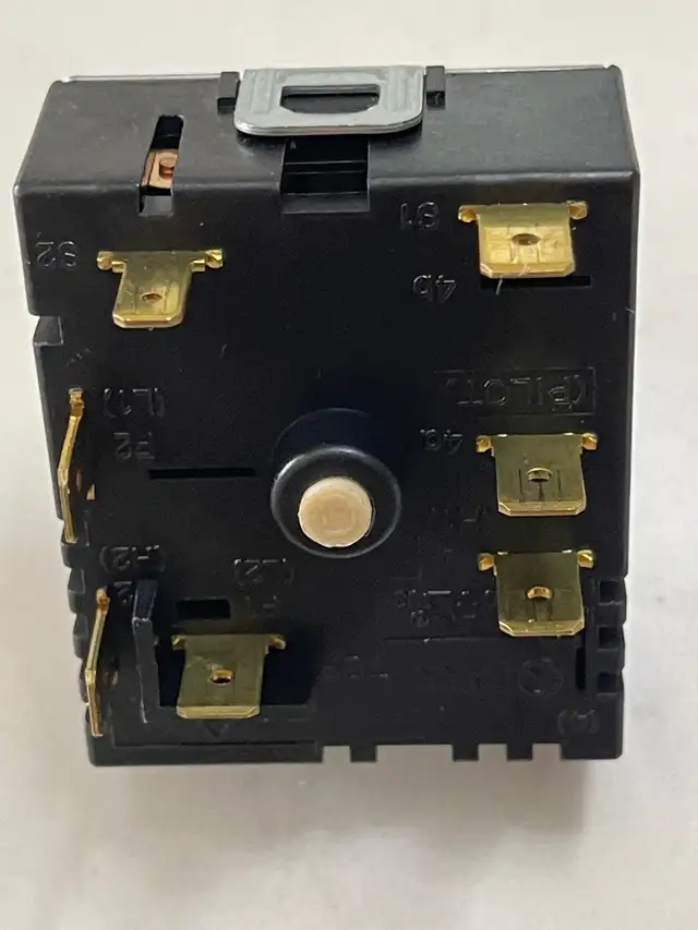 switch for Samsung stove  DG44-01006A in Stoves, Ovens & Ranges in Markham / York Region - Image 3