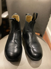 Blundstone Boots (Women’s 9.5)