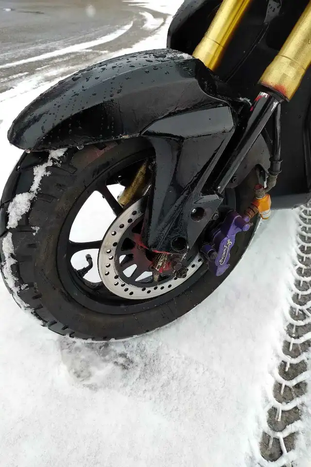 Ebike EMMO 72v in eBike in Hamilton - Image 6