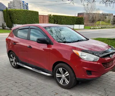 À qui la chance !!… Hyundai Tucson 2013 transmission automatique en super condition !. Seulement 126...