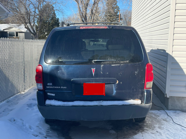 2007 Pontiac Montana SV6 minivan in Cars & Trucks in Regina - Image 2