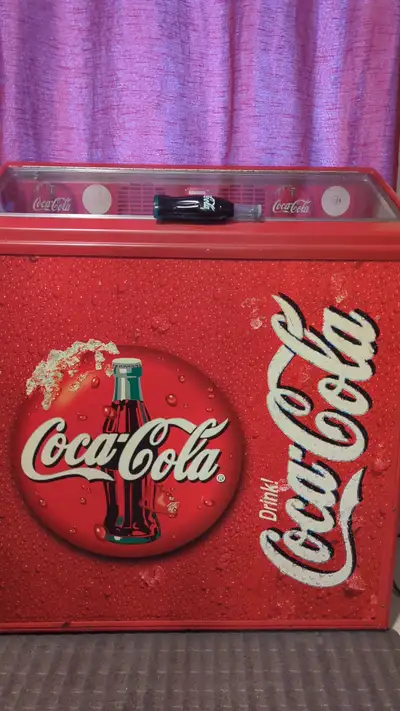 Reduced to sell : Upright Coca Cola Cooler, View more