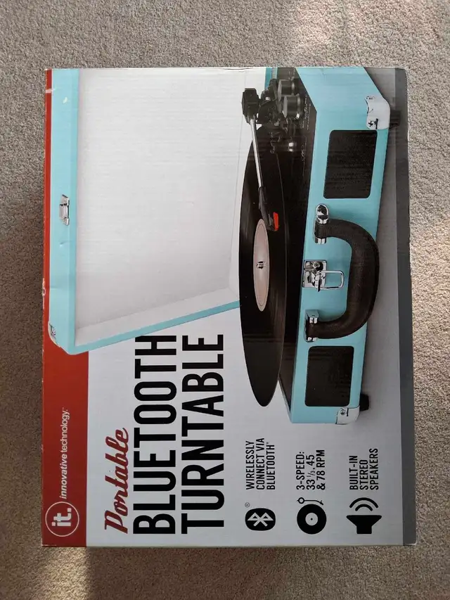 Portable Bluetooth Turntable in Stereo Systems & Home Theatre in Edmonton - Image 3