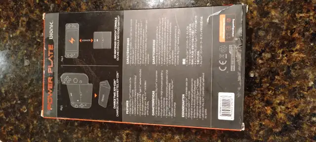 Nintendo switch, power plate, joy con, joy-con in Nintendo Switch in Laval / North Shore - Image 4
