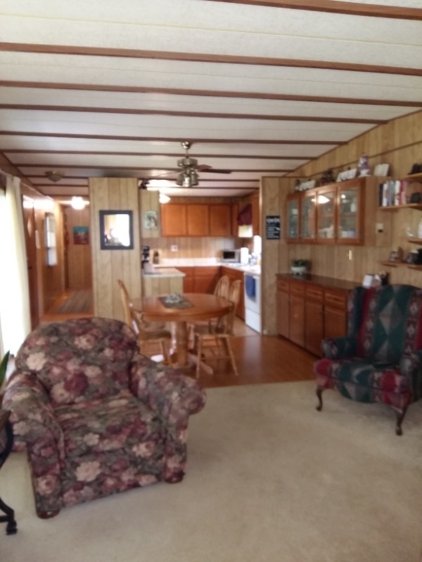 Spacious Mobile Home On Large Lot In Green Haven Estates Sarnia