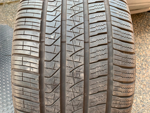 1 x single 315/35/21 Pirelli Scorpion Zero A/S MO with 85% tread in Tires & Rims in Delta/Surrey/Langley - Image 2