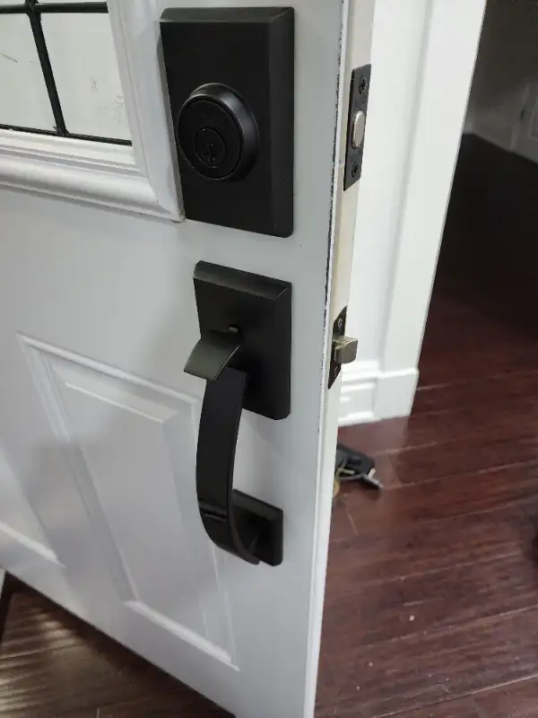 Locksmith Services - 289-919-4444 - Oakville & Burlington Area in Other in Oakville / Halton Region - Image 3