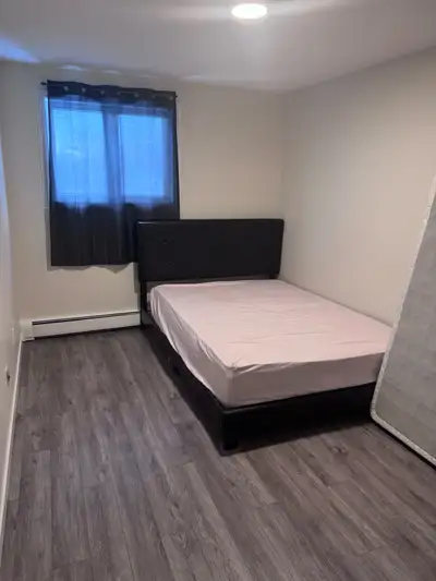 A furnished room available in a 2 bedroom apartment for $800. All utilities included. Bus stand is o...