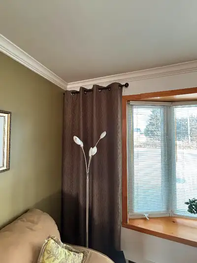 Rideau à vendre (2 pièces), largeur 50 po et hauteur 90 po