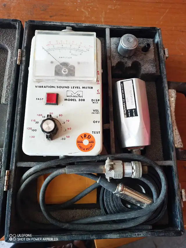 IRD Mechanalysis 308 Meter in Other Business & Industrial in Mississauga / Peel Region - Image 2
