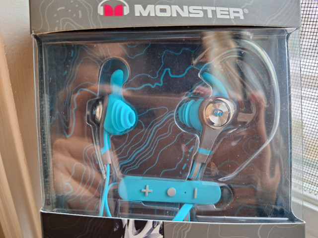 Monster iSport Intensity The Athlete's Headphones - New in Headphones in Mississauga / Peel Region - Image 3
