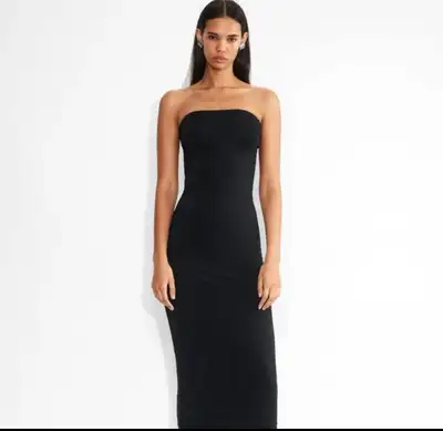 Aritzia Dress, View more