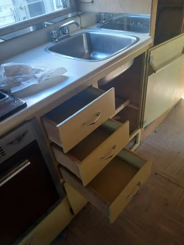 1968 SHASTA FLYER RV Trailer in Travel Trailers & Campers in Kamloops - Image 10