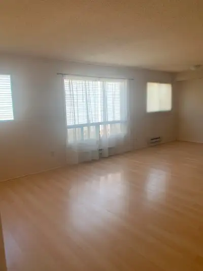2 Bed North Oshawa