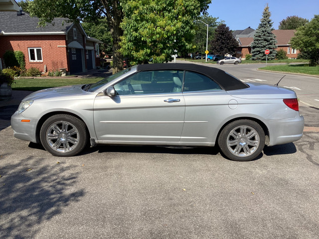 Spectacular Convertible in Cars & Trucks in Ottawa