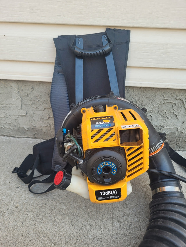 Cub Cadet leaf blower | Lawnmowers & Leaf Blowers | Calgary | Kijiji