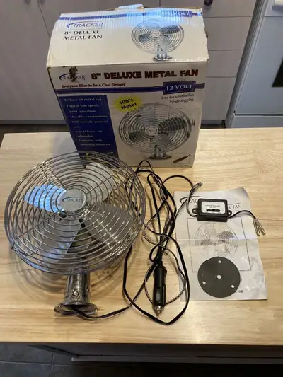 Ventilateur 8 po Tracker Deluxe en métal , View more