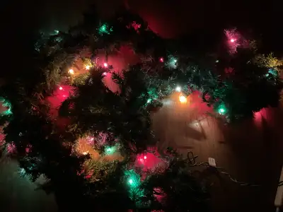 Lumières, guirlandes de Noël, négo à Montréal, View more