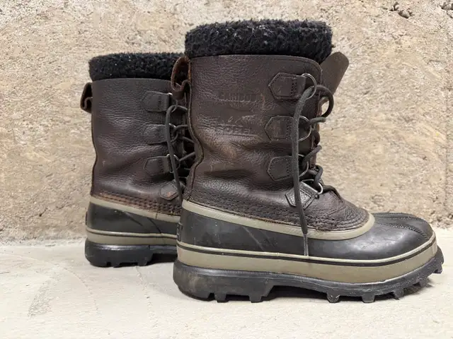 Sorel Boots, Women in Women's - Shoes in City of Toronto - Image 4