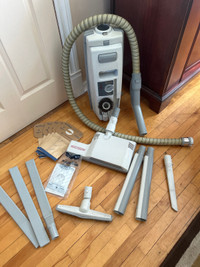 Vacuum cleaner “Epic series 6500 SR” Electrolux