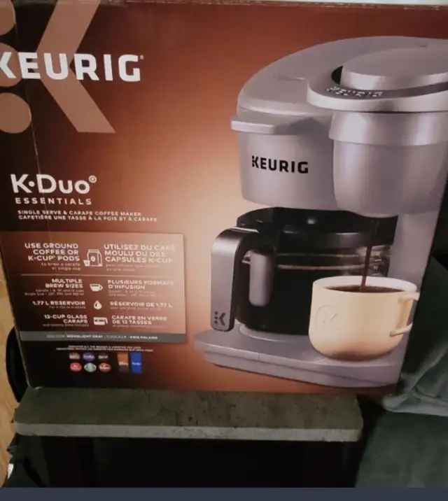 NEW Keurig K-Duo silver edition in Coffee Makers in Winnipeg - Image 3