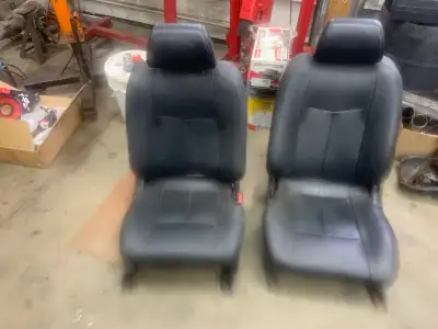Great seats with tracks for project or rat rod $300.00 or best offer Please text 416-562-3108 I do n...