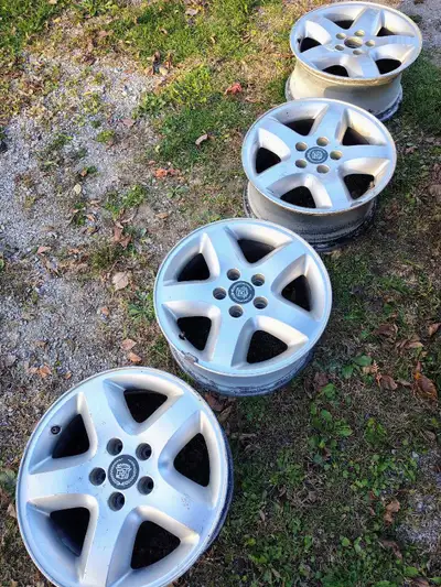 Set of 4 Aluminum Alloy Rims (wheels) Size 16" x 7J Bolt Pattern 5 x 110 ET 39 offset Originally off...