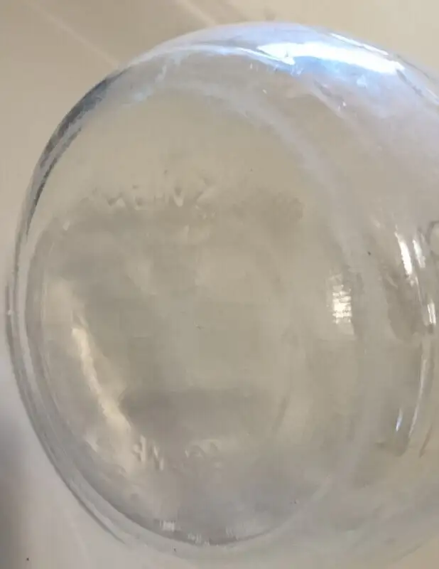 Vintage Rare Heinz Canada Vinegar Jug  Glass Gallon in Arts & Collectibles in Oshawa / Durham Region - Image 6