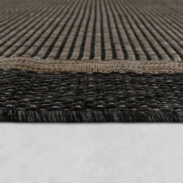Wick St. Lawrence Rustic-Style Outdoor Area Rug  Rectangle 7'10" in Rugs, Carpets & Runners in Hamilton - Image 4