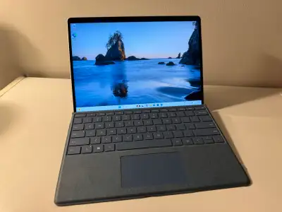Microsoft Surface Pro 9 i7-12th Gen, 16GB DDR5| 2-in-1 Laptop/Ta, View more