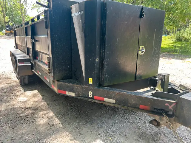 2016 dump trailer 16' x 7' in Cargo & Utility Trailers in Hamilton - Image 6