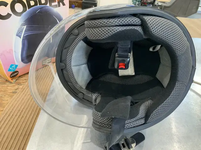 VCAN Street Flat Full Face Motorcycle Helmet, Black Large Size. in Other in Ottawa - Image 4