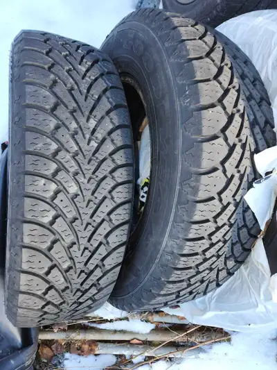 195 70 R14 Goodyear Nordic winter tires lightly used.