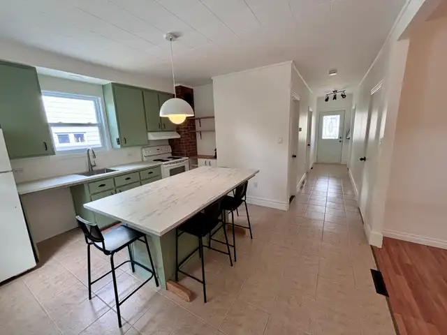 Maison à louer à Lévis in Long Term Rentals in Lévis - Image 5